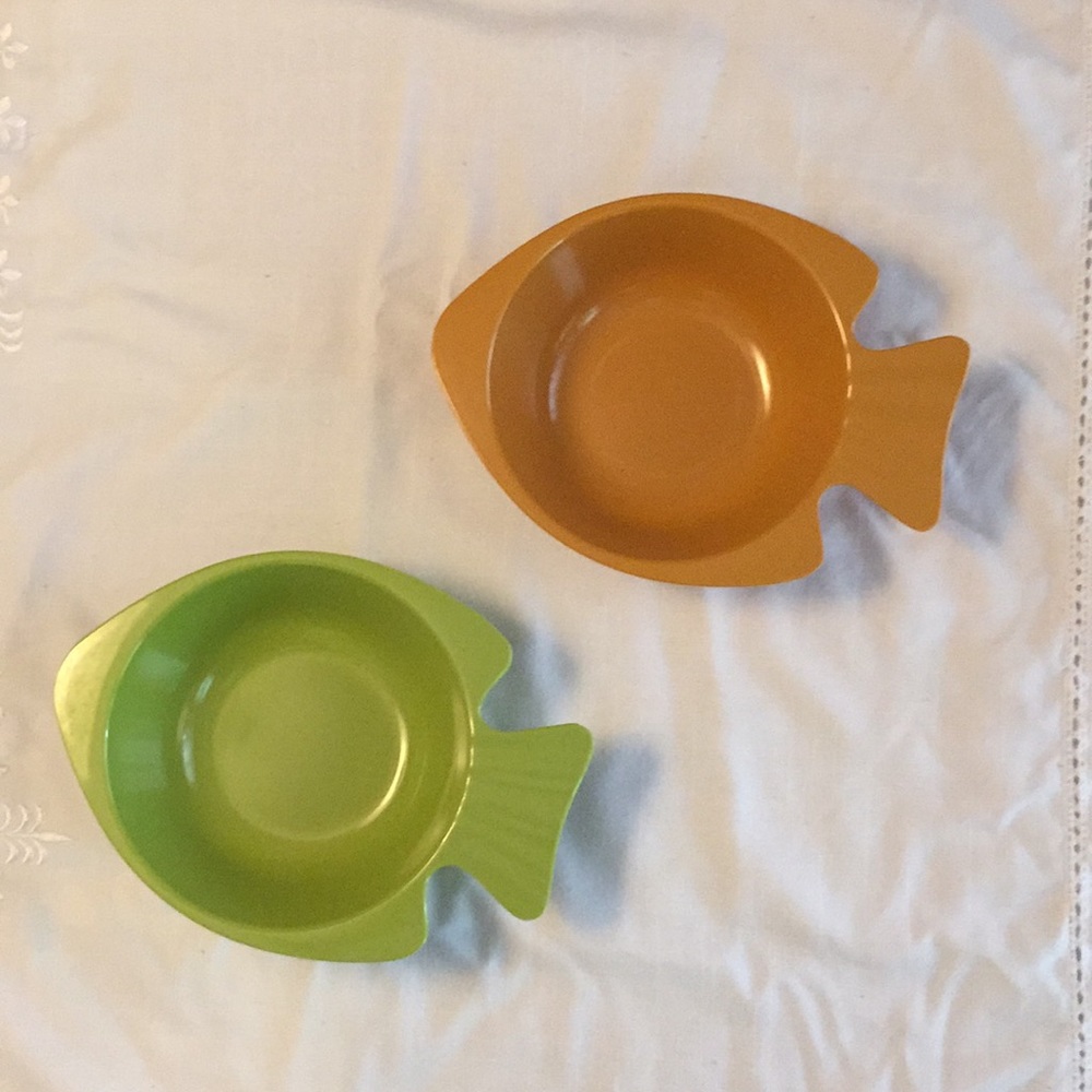 Set of 2 Fish Shaped Bowls - Melamine